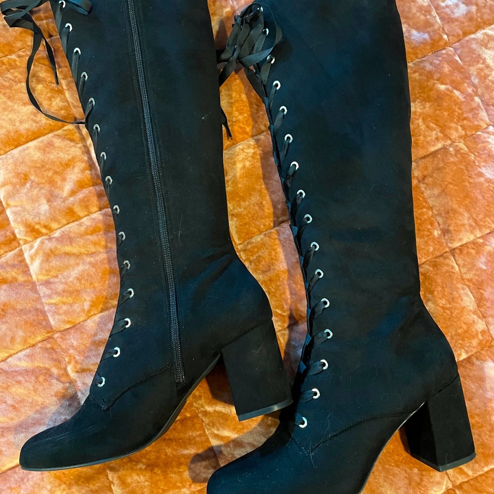Diba knee lace up boots size 9.5